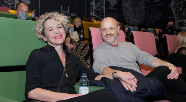 03.04.2022., Zagreb - Projekcijom filma "Ljetne noci" izraelskog autora Ohada Millsteina otvoreno je 18. izdanje ZagrebDoxa u Kaptol Butique Cinema.  Ivana Kekin i Mile Kekin Photo: Slaven Branislav Babic/PIXSELL