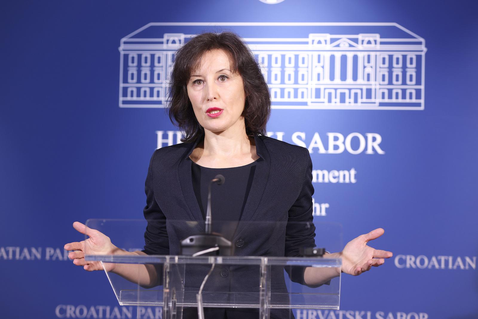 20.11.2024., Zagreb - Na konferenciji za medije odrzanoj u Saboru o aktualnim temama govorila je Dalija Oreskovic. Photo: Patrik Macek/PIXSELL
