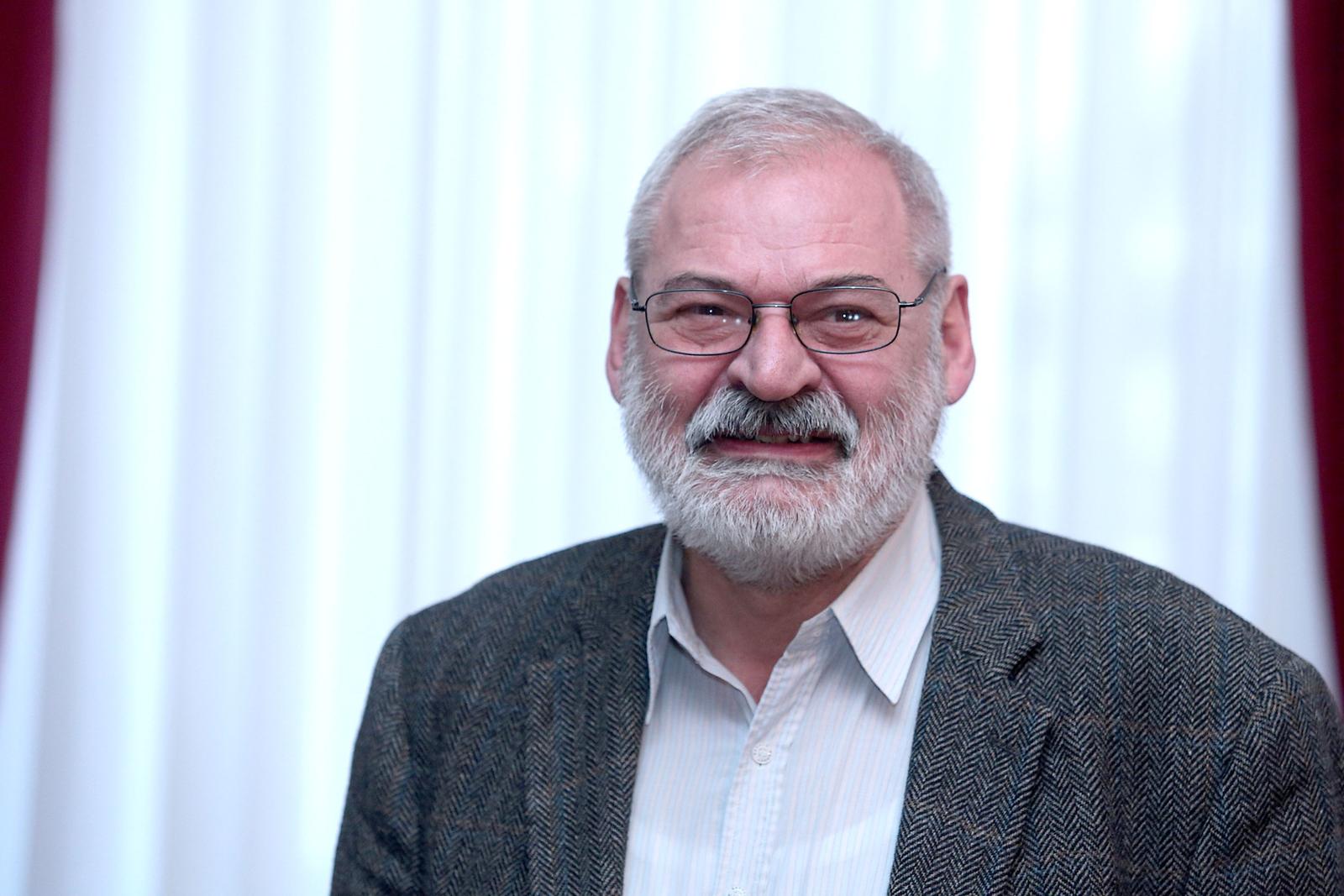 26.01.2016., Zagreb - U Saboru je odrzana prva sjednica sjednica Odbora za obrazovanje, znanost i kulturu u osmom sazivu. Jaroslav Pecnik.rPhoto: Patrik Macek/PIXSELL