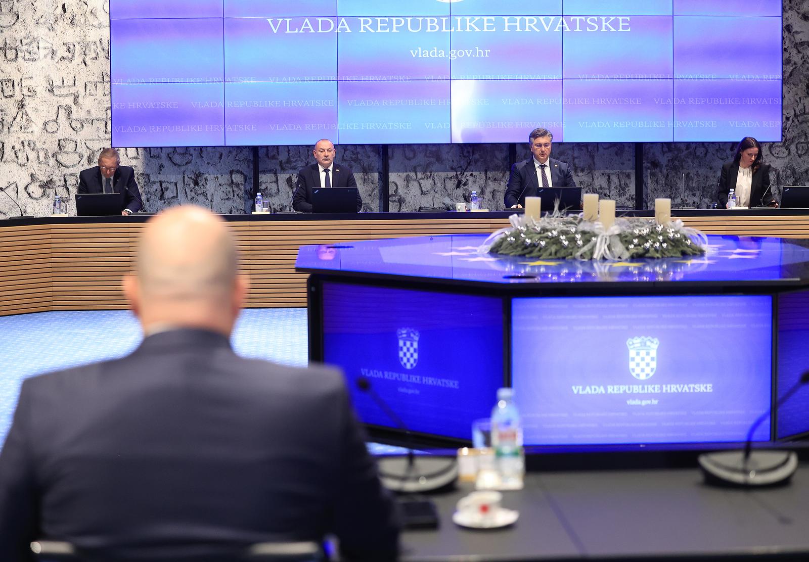 27.12.2024., Zagreb - Odrzana 53. sjednica Vlade Republike Hrvatske u Nacionalnoj i sveucilisnoj knjiznici. potpredsjednik Vlade i ministar unutarnjih poslova Davor Bozinovic, potpredsjednik Vlade i ministar branitelja Tomo Medved, predsjednik Vlade RH Andrej Plenkovic, glavna tajnica Vlade RH Ivona Ferencic Photo: Marko Prpic/PIXSELL