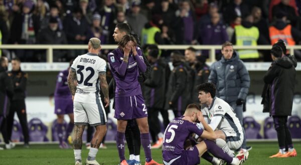 Fiorentina’s Edoardo Bove injured and the desperation of Fiorentina’s Andrea Colpani, Fiorentina’s Pietro Commuzzo and Inter Milan’s Alessandro Bastoni during the Serie A Enilive 2024/2025 match between Fiorentina and Inter - Serie A Enilive at Artemio Franchi Stadium - Sport, Soccer - Florence, Italy - Sunday December 1, 2024 (),Image: 941640407, License: Rights-managed, Restrictions: , Model Release: no, Credit line: Massimo Paolone / LaPresse / Profimedia