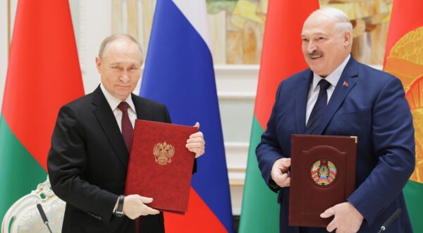 Vladimir Putin i Aleksandar Lukašenko