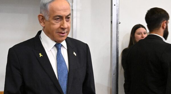 Israeli Prime Minister Benjamin Netanyahu attends the fifth day of testimony in his trial on corruption charges at the district court in Tel Aviv on December 23, 2024.,Image: 949419672, License: Rights-managed, Restrictions: , Model Release: no, Credit line: DEBBIE HILL / AFP / Profimedia