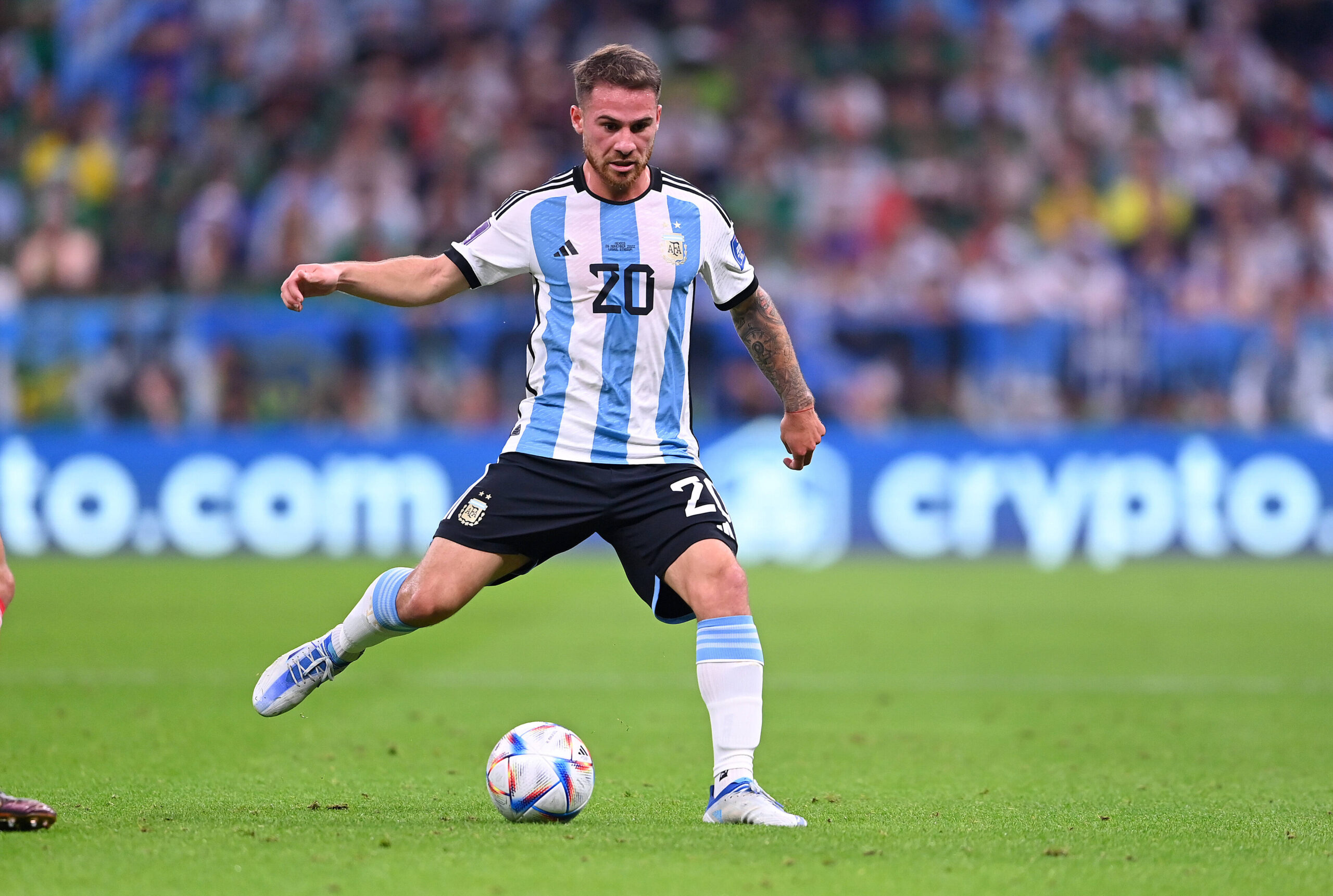 FUSSBALL WM 2022 VORRUNDE GRUPPE C Argentinien - Mexiko 26.11.2022 Alexis Mac Allister Argentinien *** FOOTBALL WORLD CUP 2022 PRE-ROUND GROUP C Argentina Mexico 26 11 2022 Alexis Mac Allister Argentina