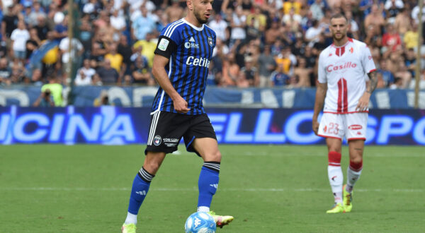 Jan Mlakar Pisa during Pisa SC vs SSC Bari, Italian soccer Serie B match in Pisa, Italy, September 16 2023 PUBLICATIONxNOTxINxITA Copyright: xGabrielexMasotti/IPAxSportx/xipax/xx IPA_40356050 IPA_IPA40356050
