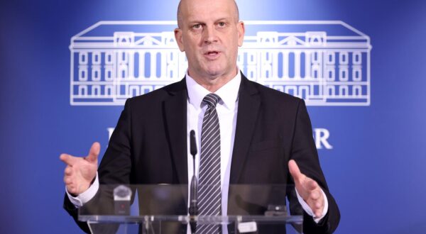22.01.2025., Zagreb - Na konferenciji za medije odrzanoj u Saboru o slucaju Dabro govorio je Ivica Kukavica. Photo: Patrik Macek/PIXSELL