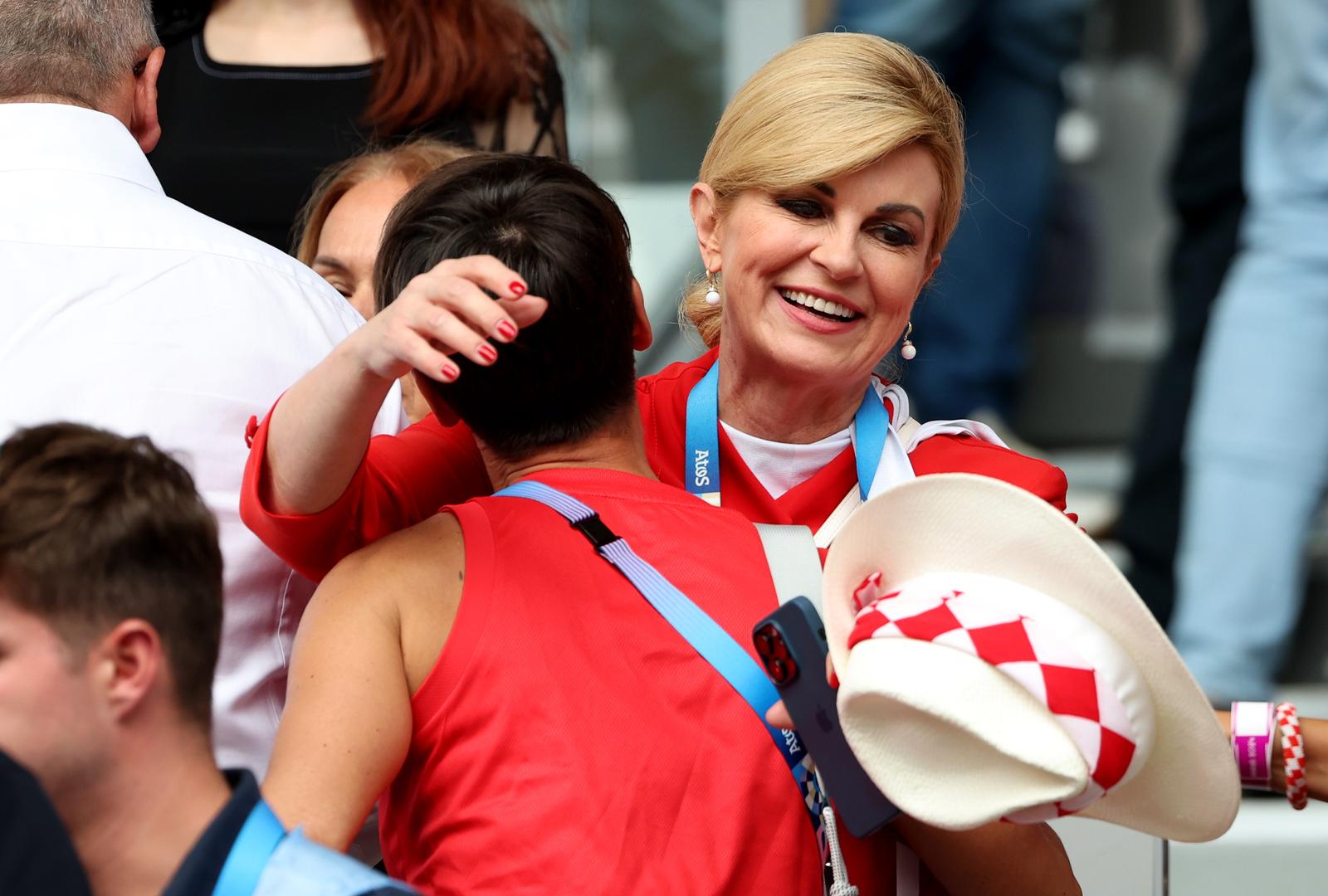 03.08.2024., Pariz, Francuska - XXXIII. Olimpijske igre Pariz 2024. Finale zenskog tenisa na centranom terenu Philippe Chatrier Roland Garrosa, Donna Vekic, Hrvatska - Qinwen Zheng, Kina. Photo: Igor Kralj/PIXSELL