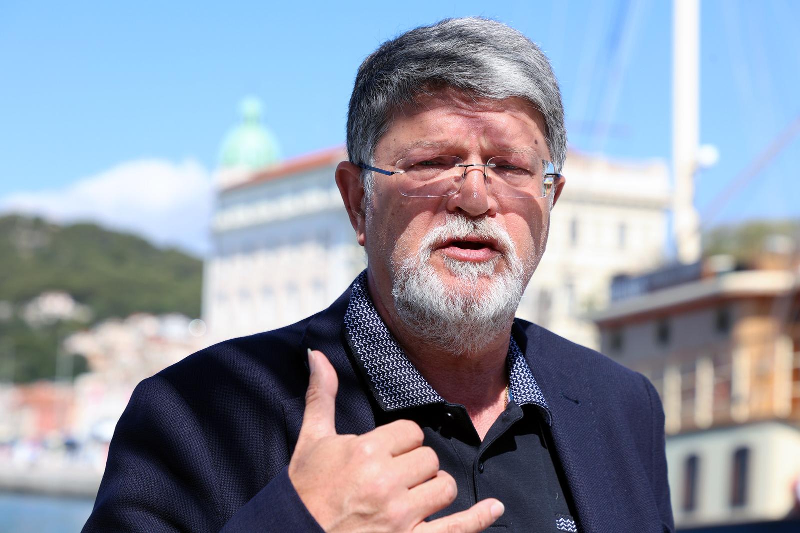 Tonino Picula
