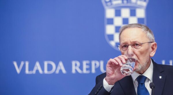 Davor Božinović
