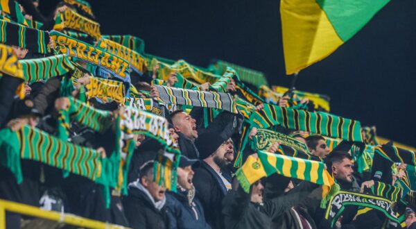 14.12.2024., stadion Aldo Drosina, Pula - SuperSport HNL, 17. kolo, NK Istra 1961 - HNK Sibenik. navijaci Istre, Demoni Photo: Srecko Niketic/PIXSELL