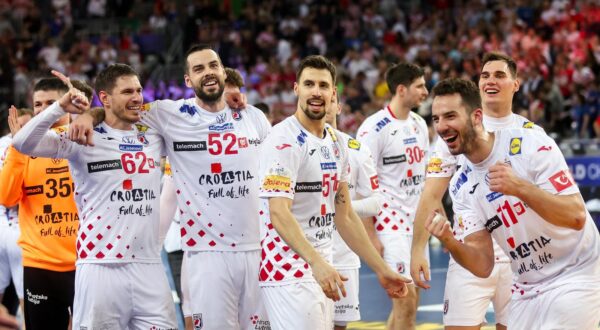 28.01.2025., Arena Zagreb, Zagreb - IHF Svjetsko rukometno prvenstvo 2025., cetvrtfinale, Hrvatska - Madjarska. Marin Jelinic, Leon Susnja, Ivan Martinovic, Zvonimir Srna, Josip Simic Photo: Slavko Midzor/PIXSELL
