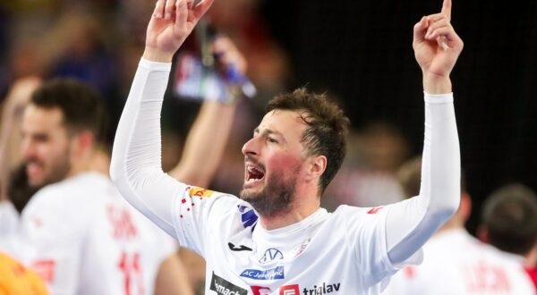 28.01.2025., Arena Zagreb, Zagreb - IHF Svjetsko rukometno prvenstvo 2025., cetvrtfinale, Hrvatska - Madjarska. Domagoj Duvnjak Photo: Slavko Midzor/PIXSELL