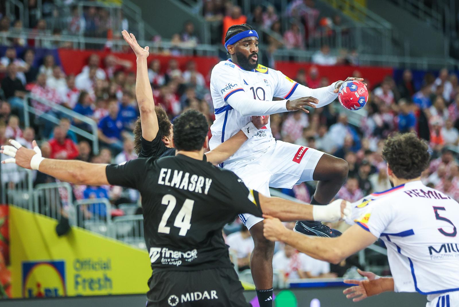 28.01.2025., Arena Zagreb, Zagreb - IHF Svjetsko rukometno prvenstvo 2025., cetvrtfinale, Francuska - Egipat. Dika Mem Photo: Slavko Midzor/PIXSELL