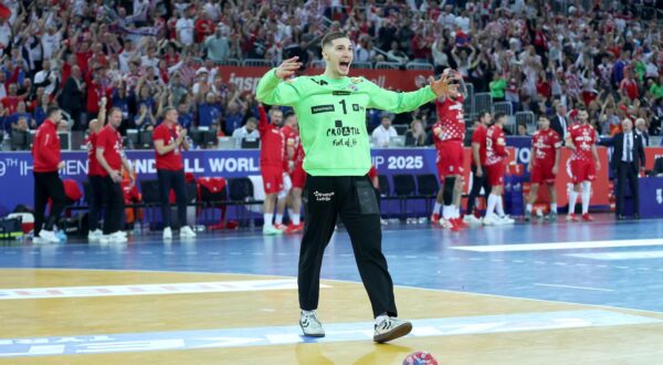 30.01.2025., Arena Zagreb, Zagreb - IHF Svjetsko rukometno prvenstvo 2025., polufinale, Francuska - Hrvatska. Dominik Kuzmanovic Photo: Sanjin Strukic/PIXSELL