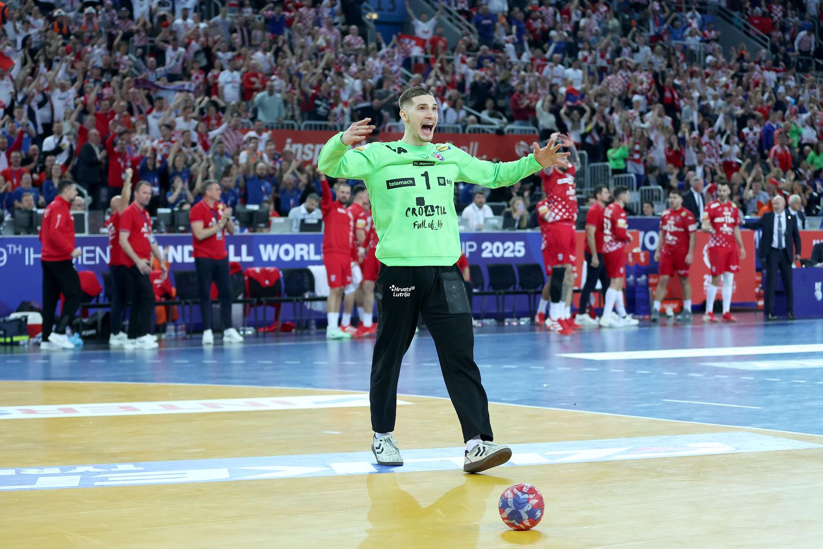 30.01.2025., Arena Zagreb, Zagreb - IHF Svjetsko rukometno prvenstvo 2025., polufinale, Francuska - Hrvatska. Dominik Kuzmanovic Photo: Sanjin Strukic/PIXSELL