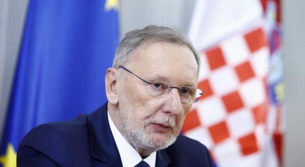 20.01.2025., Nova Gorica, Slovenija - Trilateralan sastanak ministara unutarnjih poslova Hrvatske, Slovenije i Italije. ministar unutarnji poslova Hrvatske Davor Bozinovic Photo: Borut Zivulovic/F.A.BOBO/F.A. BOBO