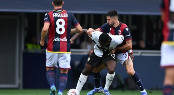Ange-Yoan Bonny (Parma)Martin Erlic (Bologna)                                         during the  Italian Serie A  match between  
Bologna 0-0 Parma at  Renato DallAra Stadium October 5,  2024  in Bologna, Italy..,Image: 917537576, License: Rights-managed, Restrictions: No third party sales, Model Release: no, Credit line: Maurizio Borsari / AFLO / Profimedia