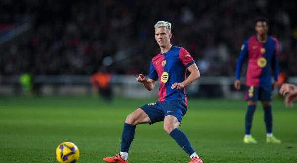 FC Barcelona, Barca v ATLETICO DE MADRID. OLIMPIC STADIUM LLUIS COMPANYS. MONTJUIC,BARCELONA. DECEMBER 21,2024 FC BARCELONA vs ATLETICO DE MADRID. December 21,2024 Dani Olmo 20 of FC Barcelona during the match between FC Barcelona and Atletico de Madrid corresponding to the eighteen day of La Liga EA Sports at Olimpic Stadium Lluis Companys of Montjuic in Barcelona, Spain. Barcelona ESP Copyright: xS.xRosx,Image: 949214688, License: Rights-managed, Restrictions: , Model Release: no, Credit line: S. Ros / imago sportfotodienst / Profimedia