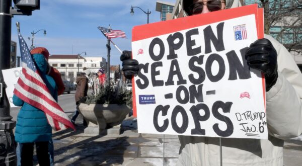 January 27, 2025, Racine, Wisconsin, USA: Two dozen people protested President Trump's pardon of people convicted of insurrection-related crimes during the January 6, 2021 attack on the U.S. Capitol in downtown Racine, Wisconsin, Monday January 27, 2025.,Image: 958132277, License: Rights-managed, Restrictions: , Model Release: no, Credit line: Mark Hertzberg / Zuma Press / Profimedia