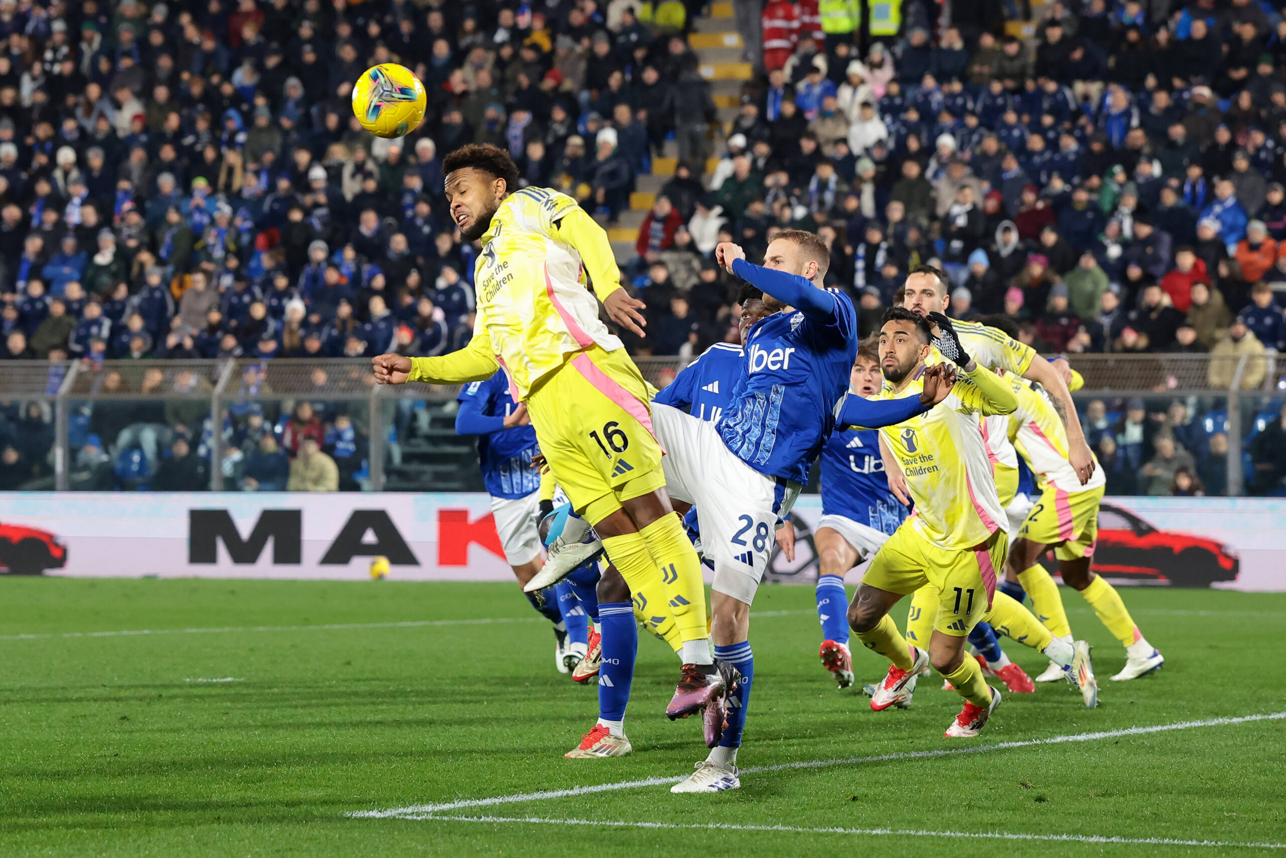 Como, Italy, 7th February 2025. Weston McKennie of Juventus heads clear from Ivan Smolcic of Como 1907 during the Serie A match at Stadio Giuseppe Sinigaglia, Como. Picture credit should read: Jonathan Moscrop / Sportimage EDITORIAL USE ONLY. No use with unauthorised audio, video, data, fixture lists, club/league logos or live services. Online in-match use limited to 120 images, no video emulation. No use in betting, games or single club/league/player publications. SPI_047_JM_COMO_JUVE_ SPI-3658-0047