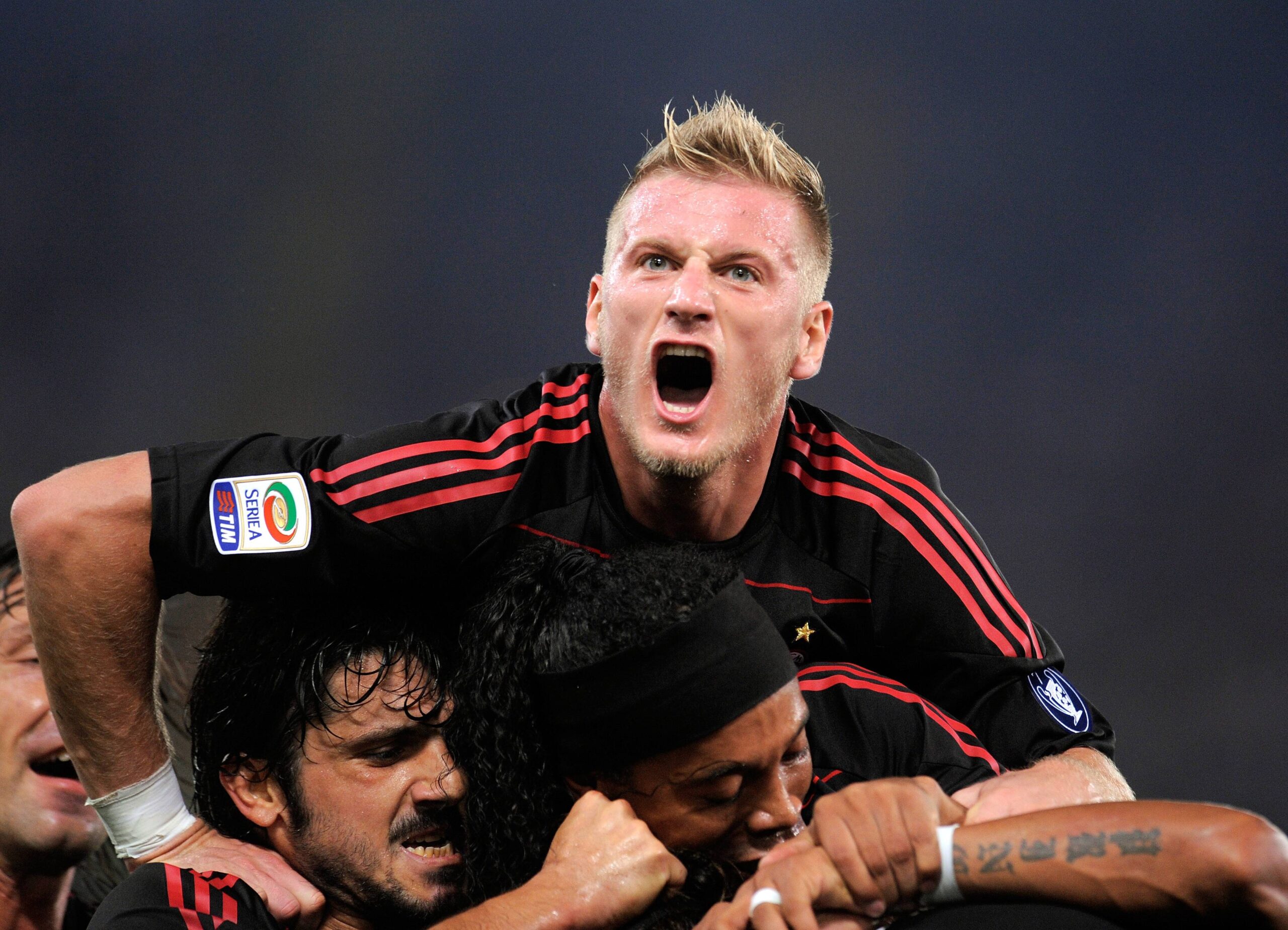 Bildnummer: 06563064  Datum: 22.09.2010  Copyright: imago/Ulmer/Lingria
FUSSBALL INTERNATIONAL SERIE A SAISON 2010/2011 Lazio Rom - AC Mailand 22.09.2010 Ignazio Abate (obenauf), Gennaro Gattuso (li.) und Ronaldinho (alle AC Mailand) PUBLICATIONxNOTxINxITA; Herren Fussball ITA Serie A 2010 2011 Rom Aktion Aufmacher vdig xsk 2010 quer SPORTS FUSSBALL FUßBALL INTERNATIONAL SERIE A SERIE A TIM TRIKOT VEREINSTRIKOT JUBEL JUBELT JUBELN OPTIMISTISCH FREUDE FREUEN POSITIV POSITIVE EMOTION POSITIVE EMOTIONEN UMARMT UMARMEN UMARMUNG  o0 Schrei

Image number 06563064 date 22 09 2010 Copyright imago Ulmer Lingria Football International Series A Season 2010 2011 Lazio Rome AC Milan 22 09 2010 Ignazio Abate on top Gennaro Gattuso left and Ronaldinho all AC Milan PUBLICATIONxNOTxINxITA men Football ITA Series A 2010 2011 Rome Action shot Highlight Vdig xsk 2010 horizontal Sports Football Football International Series A Series A Tim Jersey Club jersey cheering cheering cheer optimistic happiness Look forward positive positive Emotion positive Emotions embraces hug Hug o0 shout