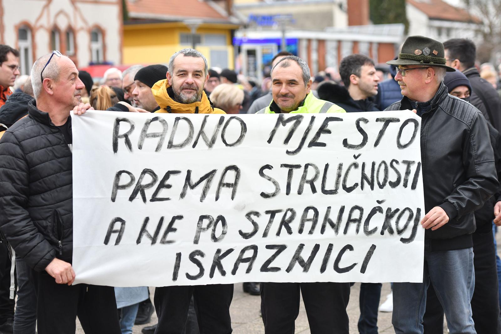 01.02.2025., Cakovec- Mirno okupljanje gradjana u znak podrske kirurzima Zupanijske bolnice cakovec. Photo: Vjeran Zganec Rogulja/PIXSELL