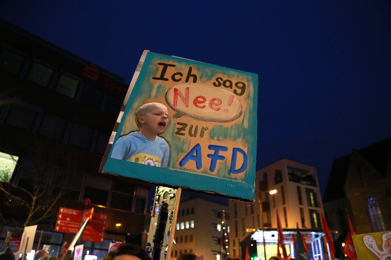 20.02.2025 Dortmund, Kampstraße vor der Petrikirche, Steh auf, mach mit Dein Licht für die Demokratie : Unter diesem Motto rief der Dortmunder Arbeitskreis gegen Rechtsextremismus zu einer Kundgebung 3 Tage vor der Bundestagswahl auf. *** 20 02 2025 Dortmund, Kampstraße in front of the Petrikirche, Stand up, join in shining your light for democracy Under this motto, the Dortmund working group against right-wing extremism called for a rally three days before the Bundestag elections,Image: 966579962, License: Rights-managed, Restrictions: imago is entitled to issue a simple usage license at the time of provision. Personality and trademark rights as well as copyright laws regarding art-works shown must be observed. Commercial use at your own risk., Model Release: no, Credit line: Anja Cord / imago stock&people / Profimedia