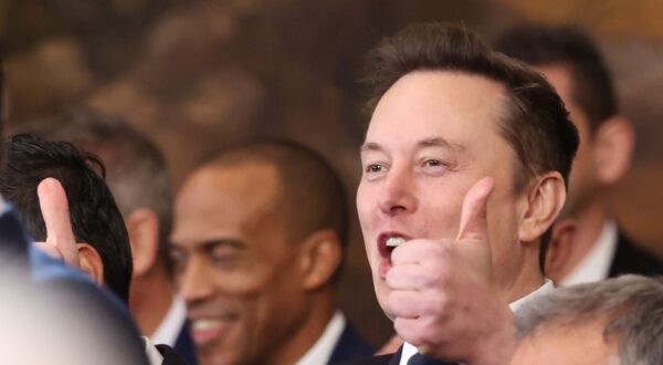 epa11839528 Tesla CEO and X owner Elon Musk gestures as U.S. President Donald Trump delivers his inaugural address on the day of his Presidential Inauguration at the Rotunda of the U.S. Capitol in Washington, DC, USA, 20 January 2025.  EPA/KEVIN LAMARQUE / POOL