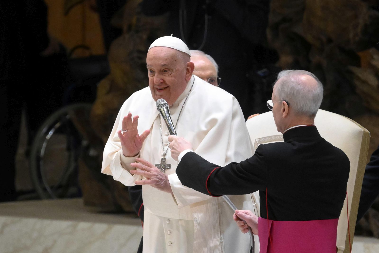 epa11875918 Pope Francis leads his weekly general audience at the Paul VI Hall, in Vatican City, 05 February 2025.  EPA/ALESSANDRO DI MEO