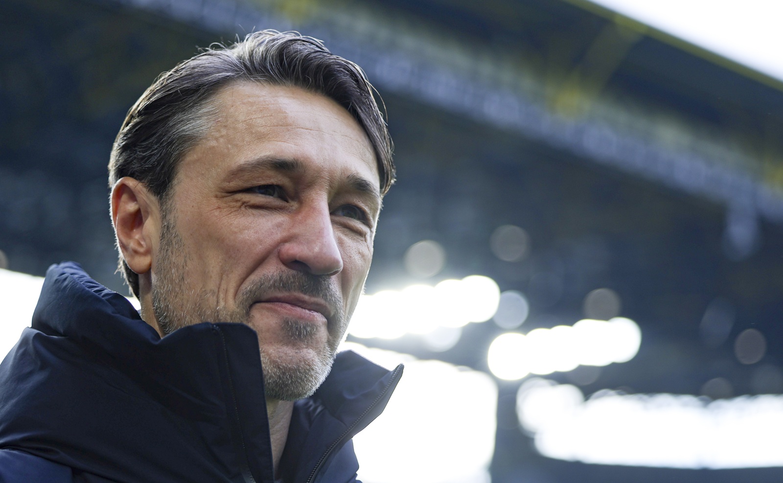 epa11882651 Head coach Nico Kovac of Dortmund reacts prior to the German Bundesliga soccer match between Borussia Dortmund and VfB Stuttgart in Dortmund, Germany, 08 February 2025.  EPA/CHRISTOPHER NEUNDORF CONDITIONS - ATTENTION: The DFL regulations prohibit any use of photographs as image sequences and/or quasi-video.