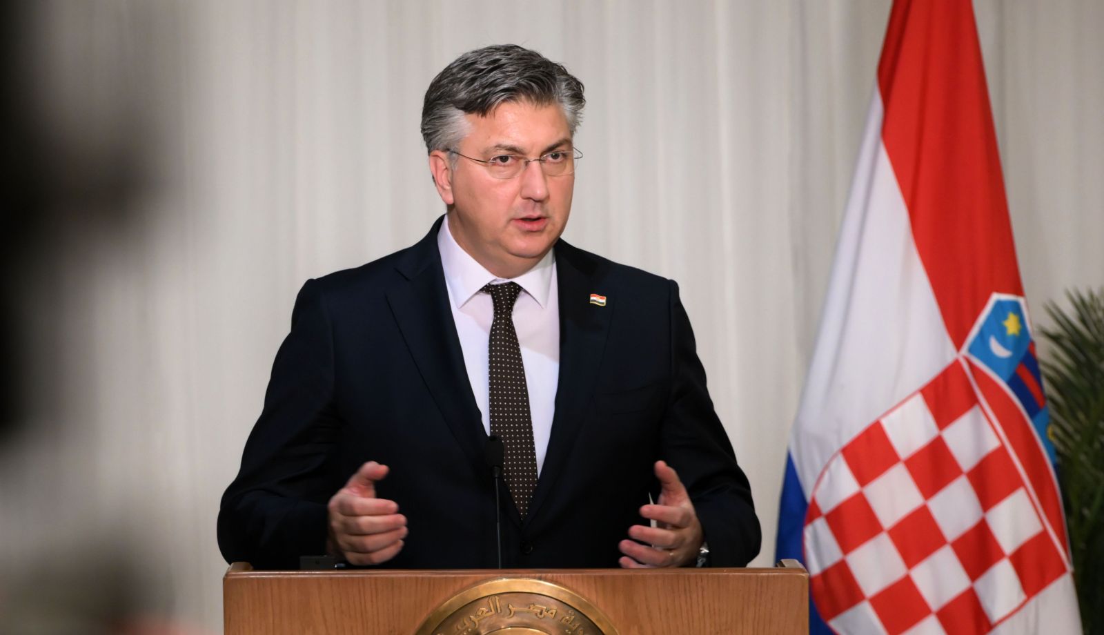 Kairo, 18.02.2025. - Hrvatska s Egiptom treba jačati suradnju u energetici i turizmu, rekao je premijer Andrej Plenković u utorak u Kairu, nakon što su dvije mediteranske zemlje potpisale tri sporazuma o suradnji. Na fotografiji Andrej Plenković. foto HINA/ Vlada RH/ tm