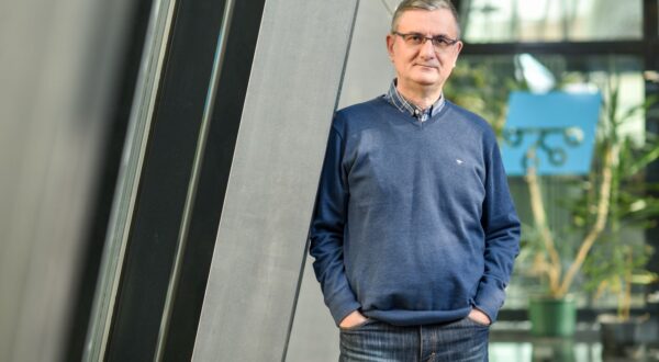 07.02.2025., Zagreb - Kresimir Micanovic, profesor kroatologije na Filozofskom fakultetu u Zagrebu, autor knjige Vlast i pravopis. 

Photo Sasa ZinajaNFoto