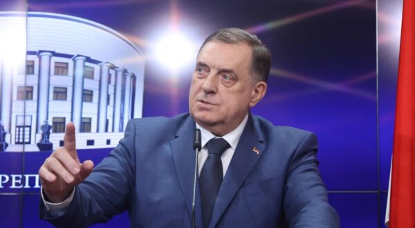 26, February, 2025, Banja Luka - The press conference of the President of the Republic of Srpska Milorad Dodik and the President of the Republic of Serbia Aleksandar Vucic was held at the Palace of the Republic in Banja Luka. Milorad Dodik. Photo: Borislav Zdrinja/ZIPAPHOTO/ATAImages

26, februar, 2025, Banja Luka - Konferencija za medije predsednika Republike Srpske Milorada Dodika i predsednika Republike Srbije Aleksandara Vucica odrzan je u Palati Republike u Banjaluci. Photo: Borislav Zdrinja/ZIPAPHOTO/ATAImages Photo: Borislav Zdrinja/ATAImages/PIXSELL