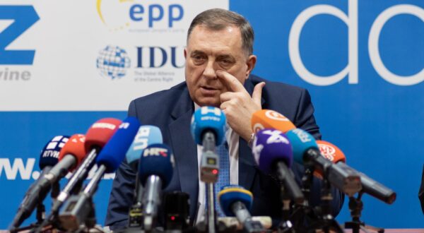 27.02.2024., Mostar - Press konferencija nakon sastanka predstavnika politickih stranaka koalicije na razini BiH.  Photo: Denis Kapetanovic/PIXSELL