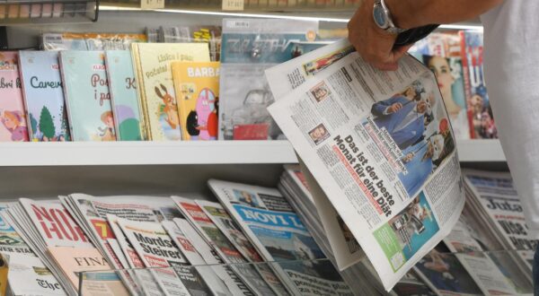 01.07.2023., Sibenik - Kiosci ce nedjeljom ipak smjeti prodavati sve, a ne samo novine. Photo: Hrvoje Jelavic/PIXSELL
