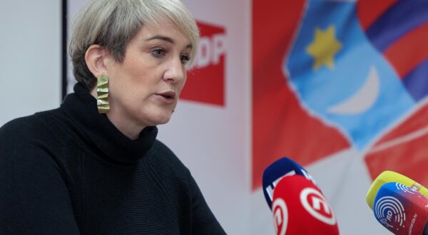03.02.2025., Split - SDP-ova Ivana Markovic osvrnula se na izvjesce nakon tragedije u Jadroliniji Photo: Ivana Ivanovic/PIXSELL