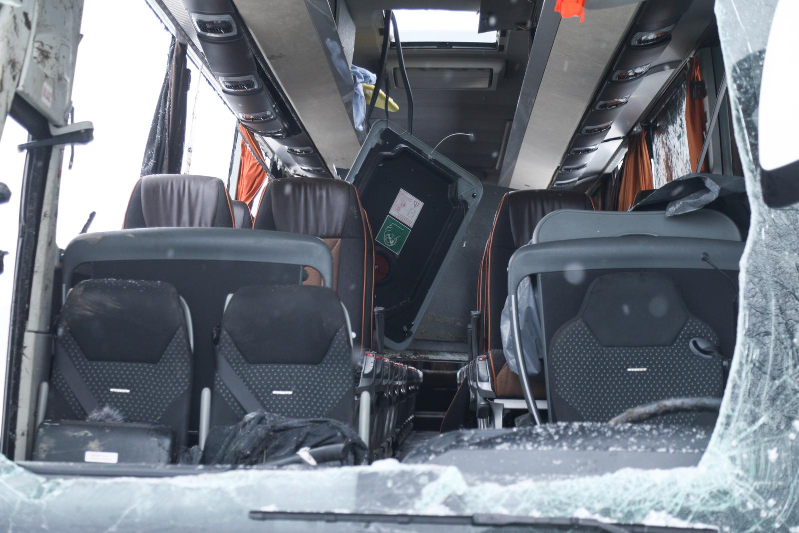 Slupani autobus