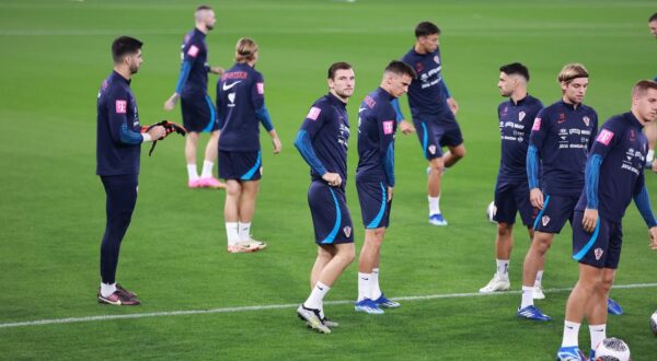 11.10.2023., Osijek - Trening nogometasa hrvatske nogometne reprezentacije na Opus Areni uoci susreta protiv Turske u kvalifikacijama za Europsko prvenstvo 2024. godine. Borna Barisic, Nikola Moro, Josip Brekalo, Borna Sosa Photo: Davor Javorovic/PIXSELL