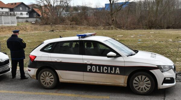 13.02.2025., Kalesija - Dvostruko ubojstvo u obiteljskom stanu u Kalesiji. Muskarac ubio suprugu (37) i sina (13). Photo: Ivica Galovic/PIXSELL