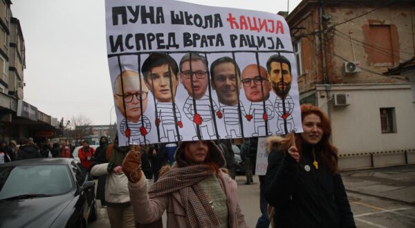 15, February, 2025, Kragujevac - In a sign of seeking justice, students on Sretenje invited everyone in Kragujevac to a large rally "Let's meet at Sretenje" on Lepenicki Boulevard, which started at 9:00 and will last from February 16th at 00:07, with a possible extension that would be voted on at the citizens' plenum. Photo: Milos Tesic/ATAImages

15, februar, 2025, Kragujevac - U znak trazenja pravde, studenti su na Sretenje  pozvali sve u Kragujevcu na veliki skup "Sretnimo se na Sretenje" na Lepenickom Bulevaru, koji je poceo u 9.00 i trajace od 16. februara u 00.07, uz moguci produzetak koji bi bio izglasan na gradjanskom plenumu. Photo: Milos Tesic/ATAImages Photo: Milos Tesic/ATAImages/PIXSELL