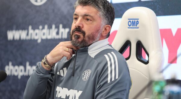 21.02.2025., Split- Na novinarska pitanja uoci utakmice Hajduk - Osijek odgovara trener Hajduka Gennaro Gattuso Photo: Ivana Ivanovic/PIXSELL