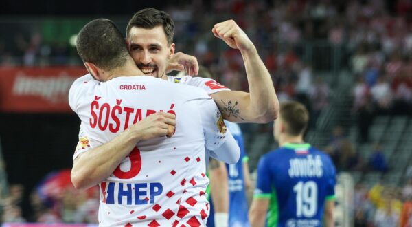 26.01.2025., Arena Zagreb, Zagreb - IHF Svjetsko rukometno prvenstvo 2025., drugi krug, skupina IV, Hrvatska - Slovenija. Mario Sostaric, Ivan Martinovic Photo: Sanjin Strukic/PIXSELL