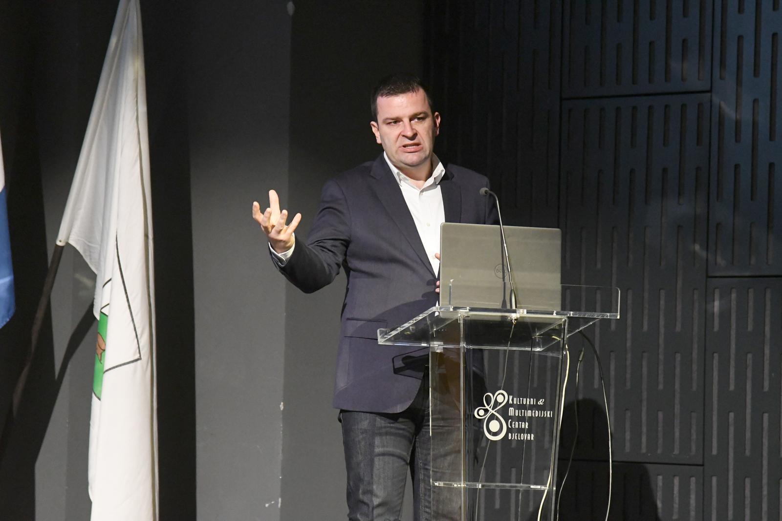Dario Hrebak