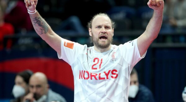 28.01.2022., Multifunctional Arena, Budimpesta, Madjarska - EHF Europsko prvenstvo, polufinale, Spanjolska - Danska. Henrik Mollgaard Jensen. Photo: Sanjin Strukic/PIXSELL