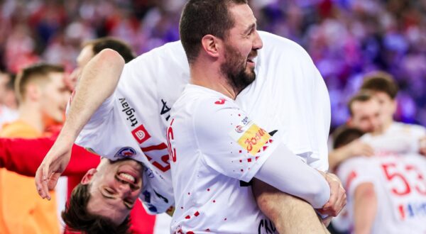 28.01.2025., Arena Zagreb, Zagreb - IHF Svjetsko rukometno prvenstvo 2025., cetvrtfinale, Hrvatska - Madjarska. Filip Glavas, Mario Sostaric Photo: Sanjin Strukic/PIXSELL