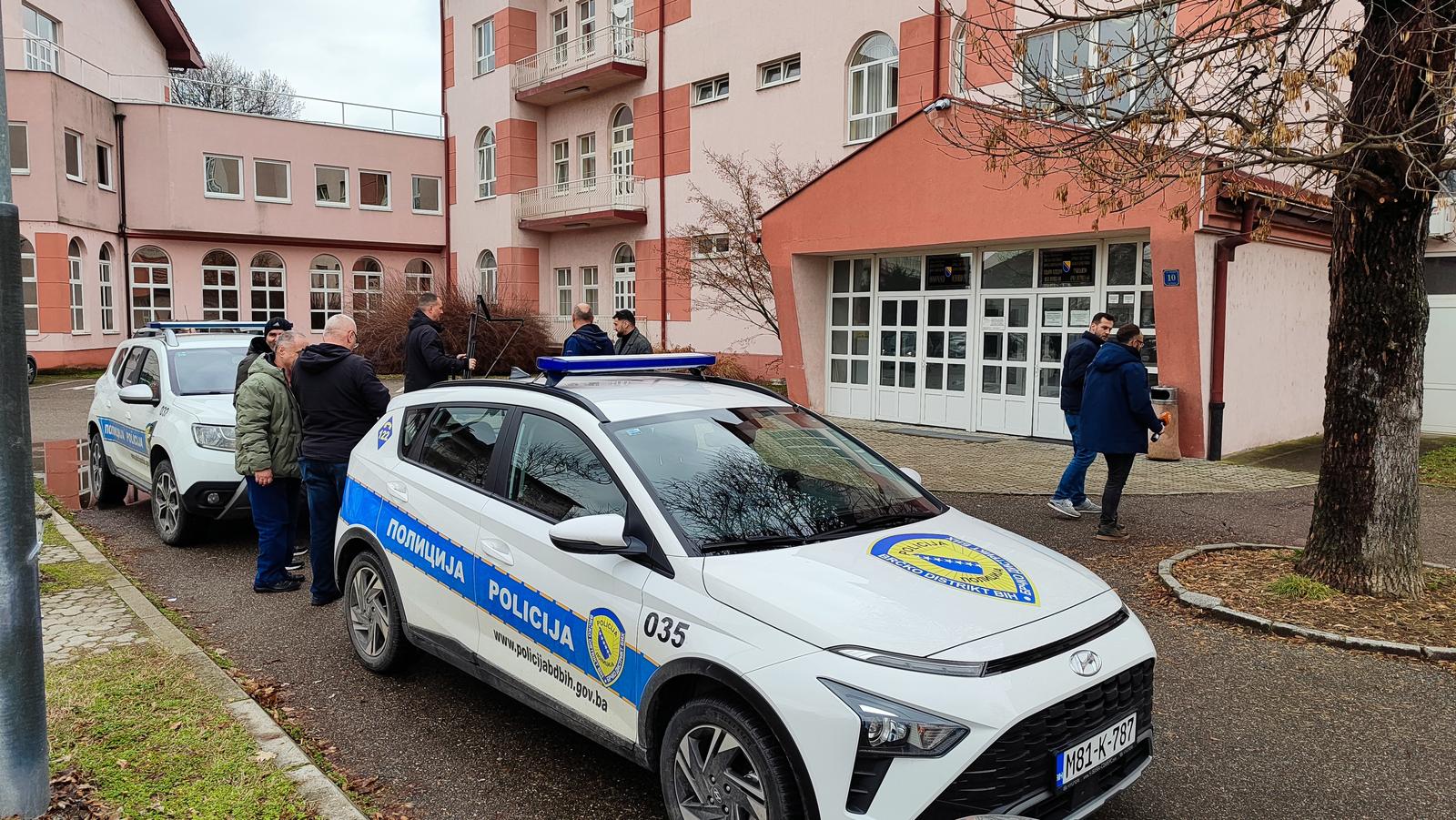 27.02.2025., Brcko, Bosna i Hercegovina - Privodjenje osumnjicenih za trgovinu i zloostavljanje djece. Photo: Pixsell/PIXSELL