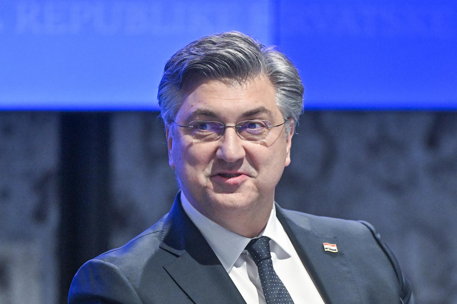 30.01.2025., Zagreb - Predsjednik Vlade Andrej Plenkovic na sastanku s predstavnicima trgovackih lanaca i proizvodjaca na temu revidiranja popisa proizvoda ogranicenih cijena i daljnjih koraka za zaštitu potrosaca. Photo: Neva Zganec/PIXSELL