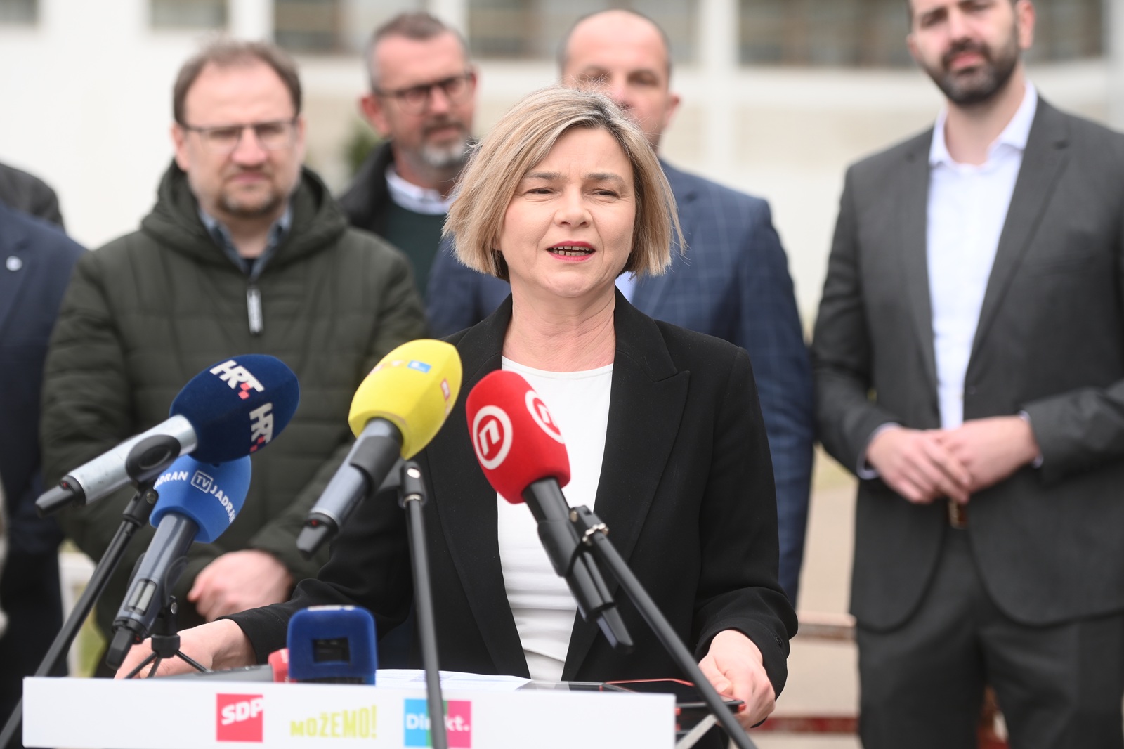 Split, 23.02.2025. - Konferencija za novinare Gradskog odbora SDP-a povodom koaliciskog sporazuma između stranaka SDP, Možemo i Direkt. Na slici Sandra Benčić.  foto HINA/ Mario STRMOTIĆ/ MS
