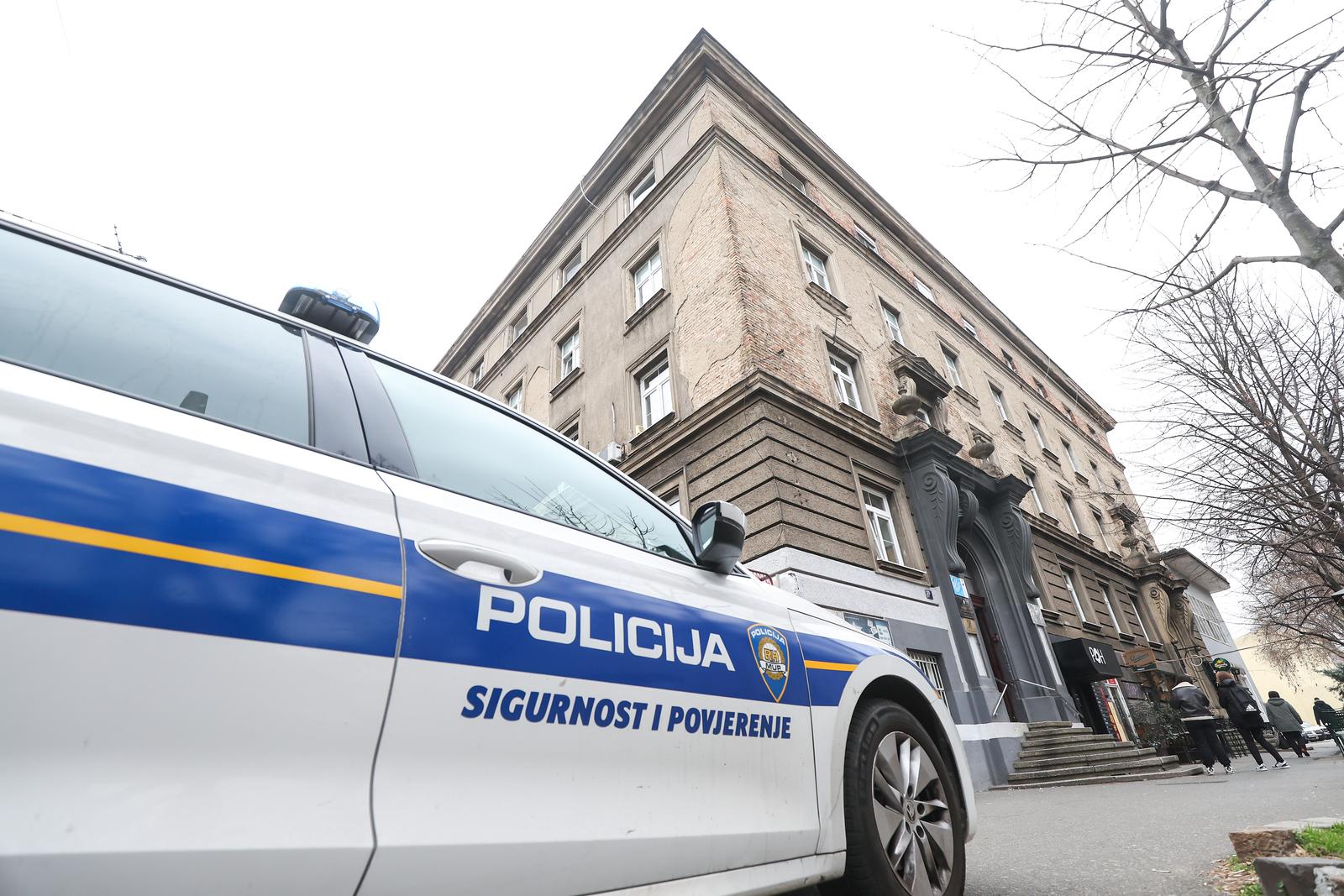 10.02.2025., Zagreb - Stigla dojava o postavljenoj bombi u zagrebackoj srednjoj Obrtnickoj skoli. Ucenici u evakuirani. Photo: Slavko Midzor/PIXSELL