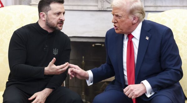 Ukrainian President Volodymyr Zelensky (L) talks with US President Donald Trump (R) in the Oval Office of the White House in Washington, DC, USA, 28 February 2025. Zelensky is in Washington to sign the framework of a deal, pushed by President Trump, to share Ukraines’s mineral wealth with the US.,Image: 970187164, License: Rights-managed, Restrictions: , Model Release: no, Credit line: Pool/ABACA / Abaca Press / Profimedia